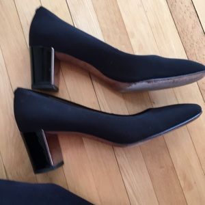 Donald Pliner black square toe heels